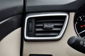 2014款日产奇骏2.0L