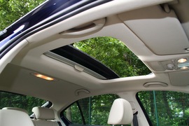 2015款斯柯达新明锐外出试驾