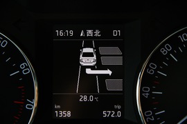 2015款斯柯达新明锐外出试驾