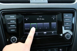 2015款斯柯达新明锐外出试驾