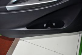 2014款丰田致炫1.5G自动炫动版