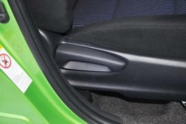 2014款丰田致炫1.5G自动炫动版