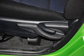 2014款丰田致炫1.5G自动炫动版