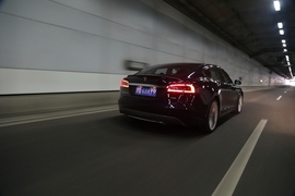 特斯拉MODEL