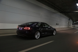 特斯拉MODEL