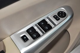 2014款海马M3