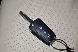 2014款海马M3