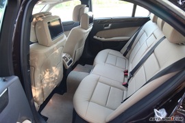 2010款奔驰E300深度试驾