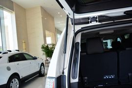 2013款凯迪拉克凯雷德6.2L