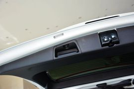 2013款凯迪拉克凯雷德6.2L