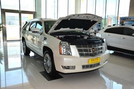 2013款凯迪拉克凯雷德6.2L