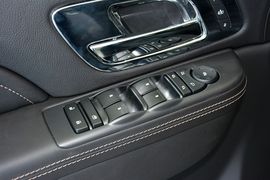 2013款凯迪拉克凯雷德6.2L