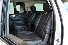 2013款凯迪拉克凯雷德6.2L