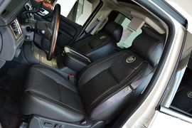 2013款凯迪拉克凯雷德6.2L