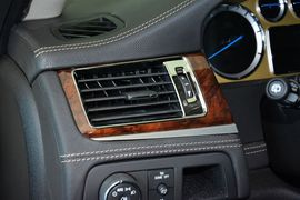 2013款凯迪拉克凯雷德6.2L