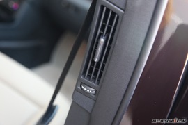 2010款奔驰E300深度试驾