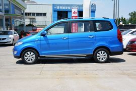 2014款五菱宏光S 1.5L豪华型