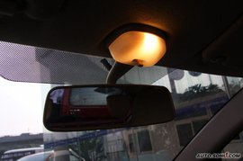 09款铃木新奥拓内饰