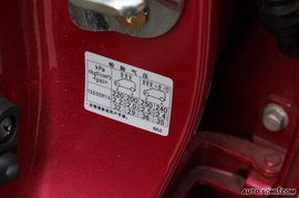 09款铃木新奥拓内饰