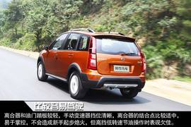 试驾2014款东风风行景逸X3