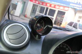 09款铃木新奥拓内饰