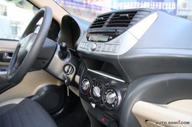 09款铃木新奥拓内饰