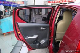 09款铃木新奥拓内饰