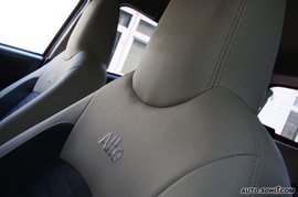 09款铃木新奥拓内饰