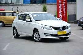 2014款宝骏610