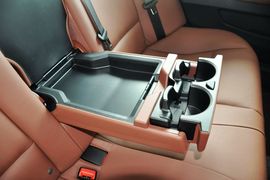 2014款宝马520i典雅型