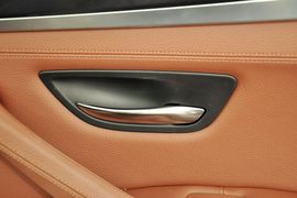 2014款宝马520i典雅型