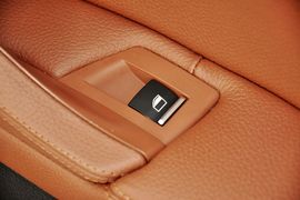 2014款宝马520i典雅型