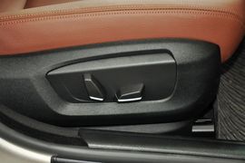 2014款宝马520i典雅型