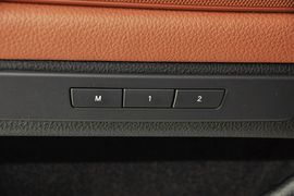 2014款宝马520i典雅型
