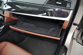 2014款宝马520i典雅型