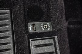 2014款宝马520i典雅型
