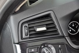 2014款宝马520i典雅型