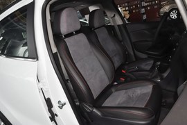 2014款别克昂科拉1.4T手动两驱都市运动型