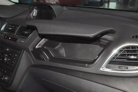 2014款别克昂科拉1.4T手动两驱都市运动型
