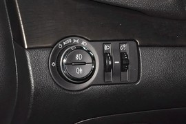 2014款别克昂科拉1.4T手动两驱都市运动型