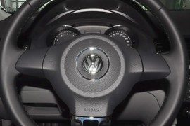2014款大众宝来1.6L手动时尚型