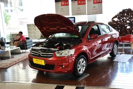 2014款雪铁龙全新爱丽舍1.6L舒适手动型深内饰版