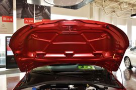 2014款雪铁龙全新爱丽舍1.6L舒适手动型深内饰版