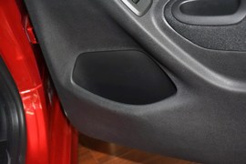 2014款雪铁龙全新爱丽舍1.6L舒适手动型深内饰版