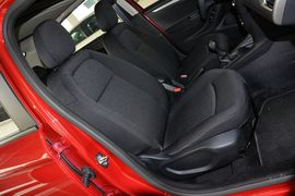 2014款雪铁龙全新爱丽舍1.6L舒适手动型深内饰版