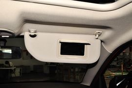 2014款雪铁龙全新爱丽舍1.6L舒适手动型深内饰版