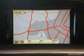 2009款奔驰E300导航评测