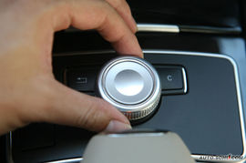 2009款奔驰E300导航评测