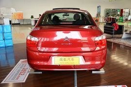 2014款雪铁龙全新爱丽舍1.6L舒适手动型深内饰版