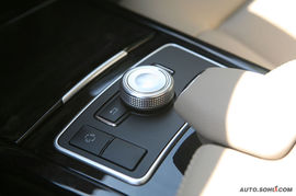 2009款奔驰E300导航评测